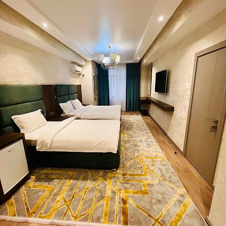Hotel Ayni Duszanbe Zewnętrze zdjęcie